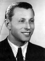 Armin's Driver's Licence photo about 1939